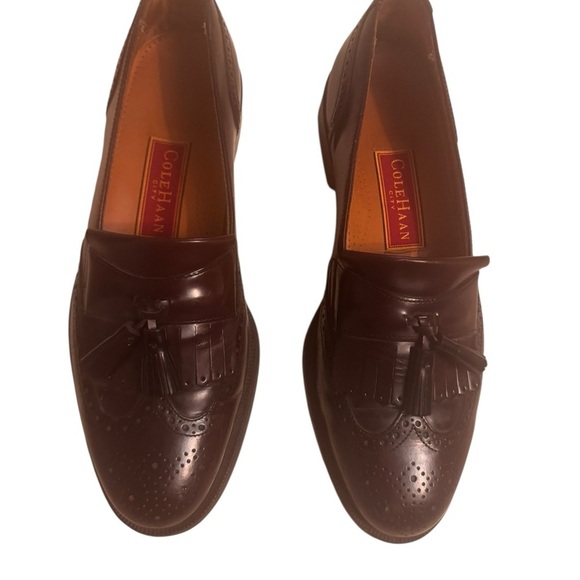 Vintage Cole Haan Men\'s Dark Brown Tassel Loafers